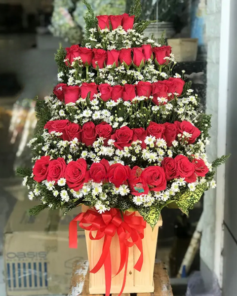 Hộp Hoa Tươi: Hộp Hoa Hồng Đỏ - HCH94