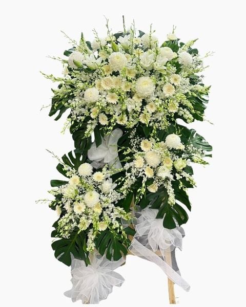 Hoa Chia Buồn: Vòng Hoa Bạch Ngọc Tưởng Niệm - HTL207