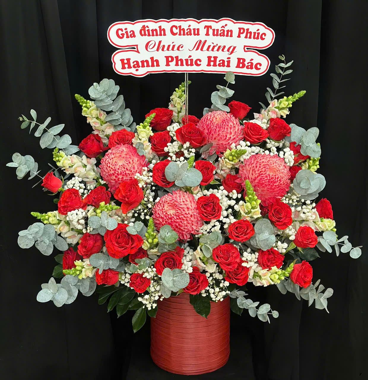  Hộp Hoa Đỏ Quyến Rũ - HH188 