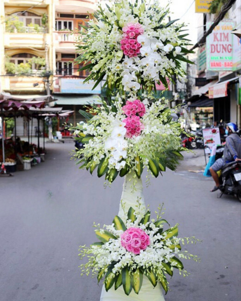 Vòng Hoa Tang Lễ: Condolatory - HTL37 - Hoa Chia Buồn