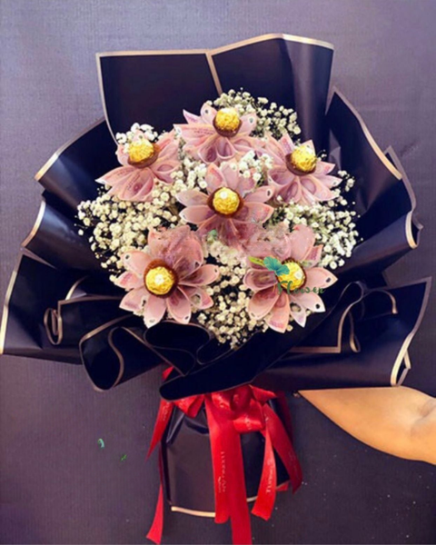 Hộp Chocolate: Hoa Bó Tiền 50k Mix Socola - BT03 - Hoa 8/3