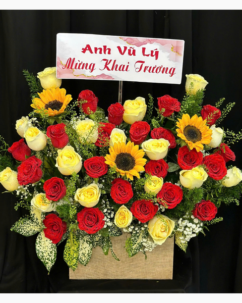 Hoa Tặng Mẹ 8/3: Hộp Hoa Đỏ Thuần- HCH135