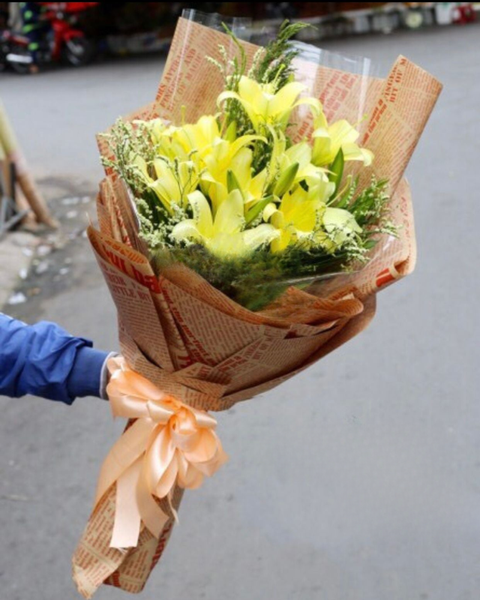 Hoa Bó Dài: Bó Hoa Ly Vàng - HBD53 - Hoa 20/10