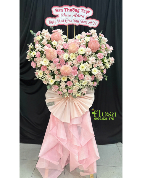 Hoa Chúc Mừng: Kệ Trái Tim Yêu Thương - HCM100