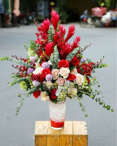 Hoa Cắm Bình: Vươn Cao - HCB12 - Hoa tặng Mẹ