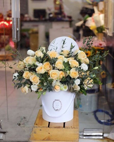 Hộp Hoa Tươi: Chicken Seed Flower- HH45