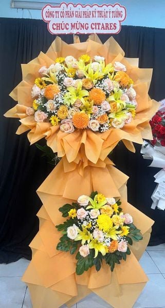 Hoa Chúc Mừng: Kệ Hoa Ánh Nắng - HCM125
