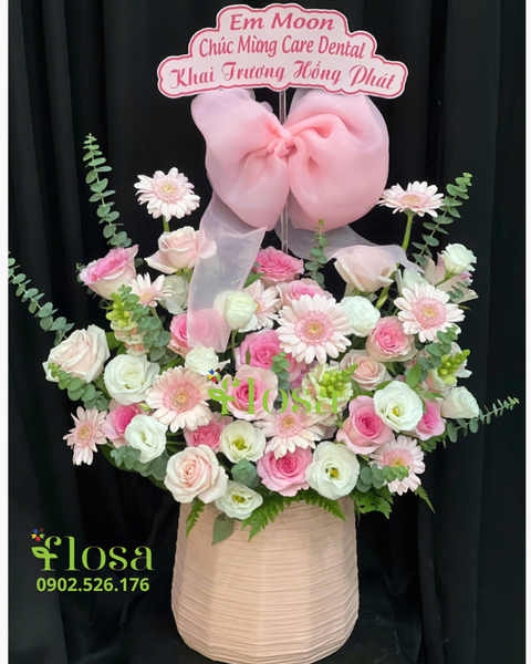 Hộp Hoa Tươi: Hộp Hoa Nâng Niu - HH106