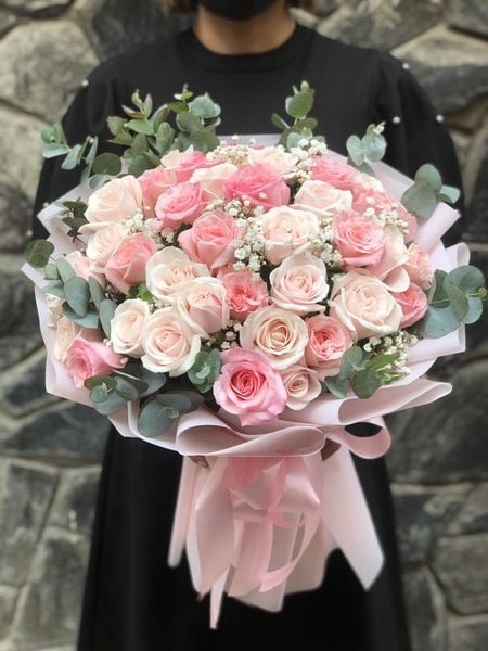 Một trong những mẫu hoa hồng cơ bản được ưa chuộng hiện nay.