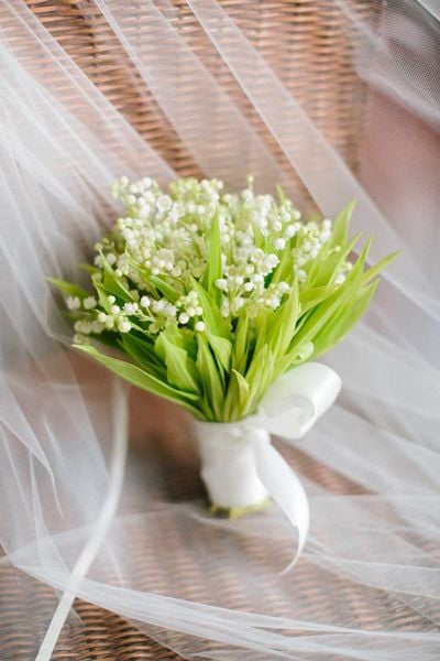 Bó hoa cưới linh lan đẹp tinh tế