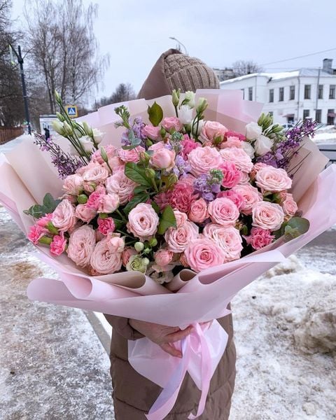 Bó hoa hồng cỡ đại cực bắt mắt.
